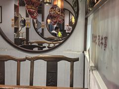 -乡土黄·鲜牛肉火锅·小龙虾(兴业街店)