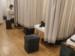 -蓉城阳光推拿馆(理想中心店)