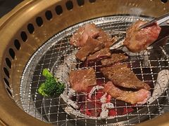 -山川小町·极番烧肉(新地假日广场店)