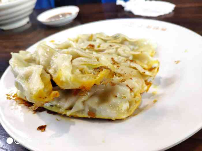 小街锅贴(西工饭庄七分店)-"每次到洛阳都要来吃一次,先买票后就餐,有
