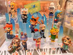 -泡泡玛特POPMART(上海环球港店)