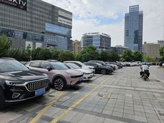 -宁波茶城-地面停车场