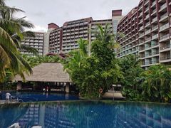 -三亚湾海居铂尔曼度假酒店