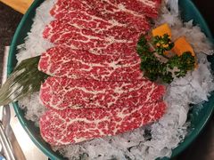-韩烧牛中牛·甄选黑牛烤肉(黑金店)