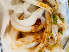 -东巴谷野生菌火锅餐厅