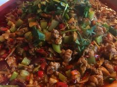 鲜椒叮叮兔-罗妈砂锅(四川成都奎星楼店)