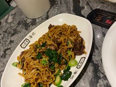 干炒牛河-八合里牛肉火锅(深圳光明大仟里二店)