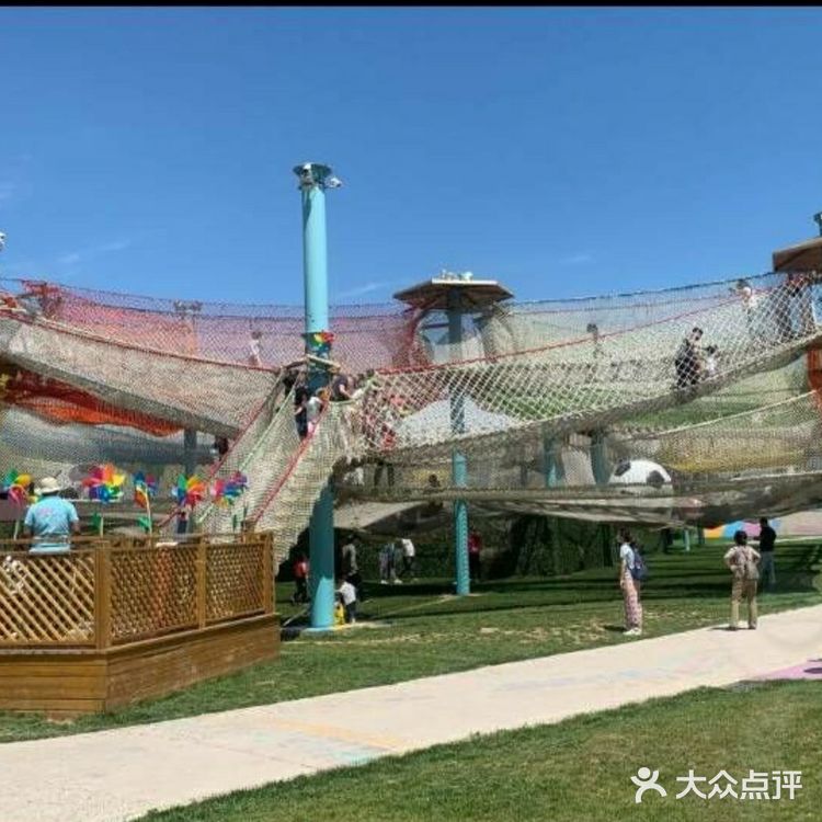 六一溜娃｜在室外让娃用体力与阳光抗争吧
