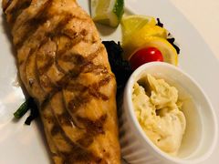 铁扒三文鱼鞑靼少司-马克西姆餐厅(崇文门店)