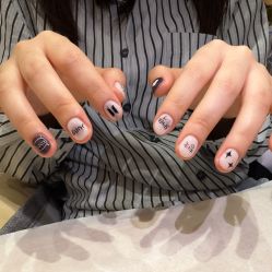 -悦指间美甲美睫