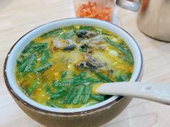 金汤酸辣米线-什家婆乌鸡米线(阳光街店)