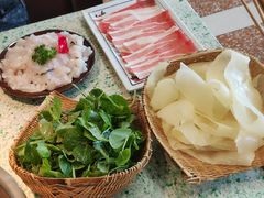 -鸿姐老火锅(疁城新天地店)