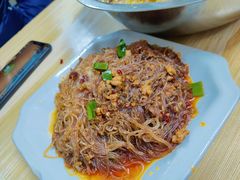 蚂蚁上树-黑皮酸菜鱼(绣花巷店)