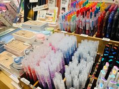 -猫的天空之城概念书店(杭州南宋御街店)