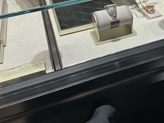 -梵克雅宝(国贸商城店)