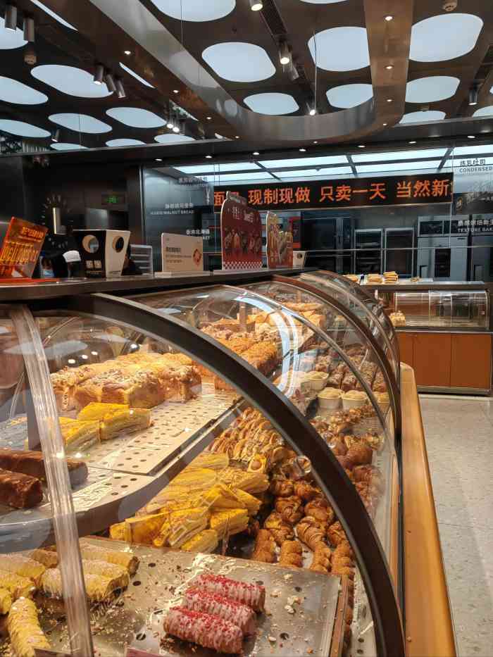 6成为第一个点赞的人1dpuser_76064318732月19日 13:49打分结账的店员