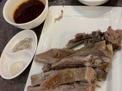 手抓羊肉-贯贯吉·清真餐厅(浙江中路店)
