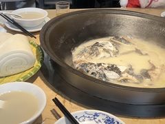 -陈大锅·岳阳鱼馆·地道岳阳菜(美食街店)