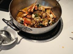 -七欣天香辣蟹火锅(闵行浦江欢乐颂店)
