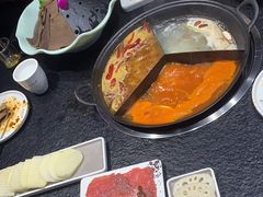 -渝里重庆火锅(航天城店)