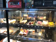 面包甜点陈列柜-星巴克(长春开运街欧亚店)