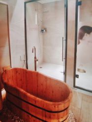 -苑苑vbeauty科技美容SPA