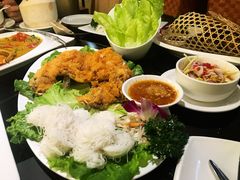 特色酥炸腌鲈鱼-金厨泰国餐厅·全泰籍厨师料理(拱北店)