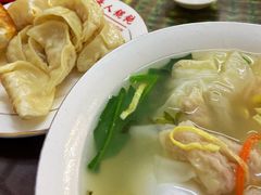 -长人馄饨铺(解放街店)