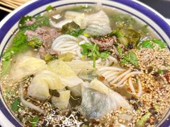 -云阿蛮云南生烫牛肉米线(奉贤路店)