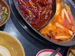 -谭记重庆老火锅(总店)
