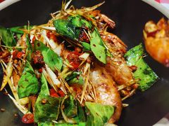 -罗霸蛮老岳阳大排档·鲜货烧烤·土吊子煨砂锅烧菜