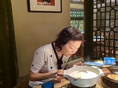-佬麻雀·新湘菜(东方宝泰店)