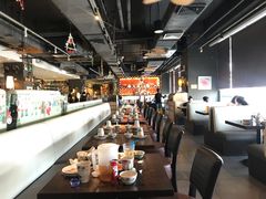 大堂-大头虾越式风味餐厅(光明广场店)