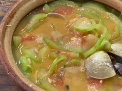 -海口滨海新村143号海南老字号炒菜店