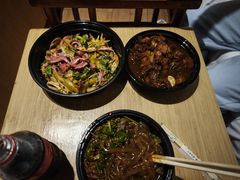 -万记麻辣烫国展总店