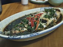 -芦茨金富饭庄·25年老字号·专做稻草鸡