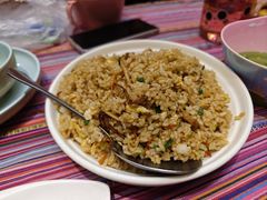 -香巴拉云南餐厅(华莱坞店)