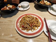 -滋味满屋美食坊(上海街店)