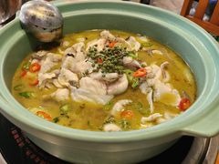 -重庆鸡公煲·青锅花椒鱼(牡丹江路店)
