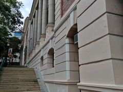 -香港大学