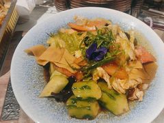 -小酒吧烧烤(爱建店)