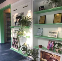 -小脚丫儿童摄影(勒泰中心商场店)