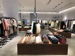 -URBAN REVIVO(北京大兴凯德MALL店)