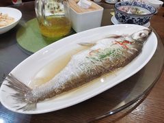 清蒸白鱼-小乐荟私房菜(宁海里店)