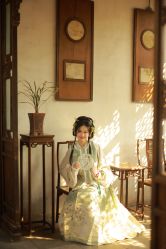 -一揽芳华汉服旗袍体验馆(拙政园店)