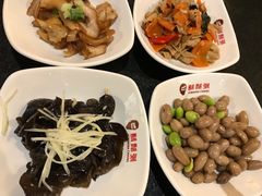 -胡须张鲁肉饭(美食文化馆店)