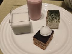 -万达瑞华酒店美食汇自助餐厅(楚河汉街店)