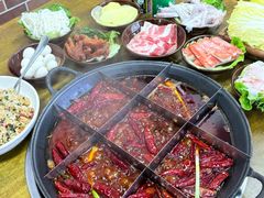 -乖嬢嬢重庆老火锅(南联店)