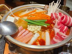 泡菜肥牛部队锅-春熙台韩国料理·章鱼肥牛(西丽店)