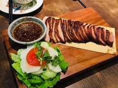 -大头虾越式风味餐厅(光明广场店)